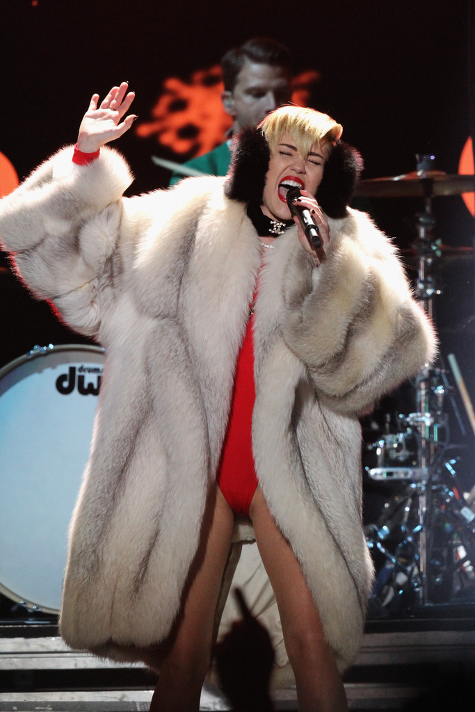 Miley-Cyrus-108