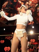 Miley-Cyrus-233