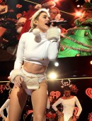Miley-Cyrus-234