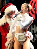 Miley-Cyrus-239