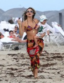 Molly-Sims-11