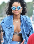 Rihanna-426