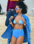 Rihanna-436