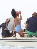 Rihanna-440