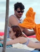 Rumer-Willis-in-Bikini-at-Beach-in-Miami-3
