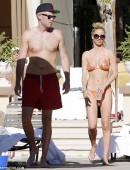 Sarah-Harding-425