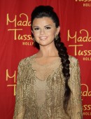 Madame Tussauds Hollywood unveils their brand new Selena Gomez figure for the first time!