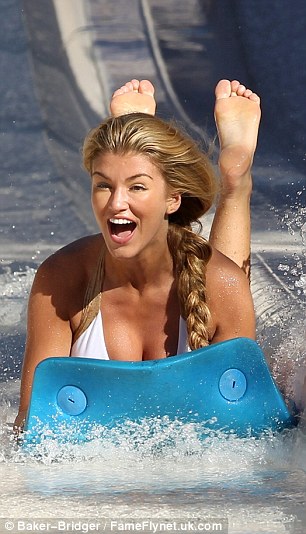 Amy-Willerton-757