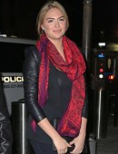 Kate Upton takes an unidentified male date to the New York Knicks vs Miami Heat basketball game at Madison Square Garden