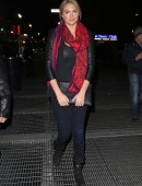 Kate Upton takes an unidentified male date to the New York Knicks vs Miami Heat basketball game at Madison Square Garden