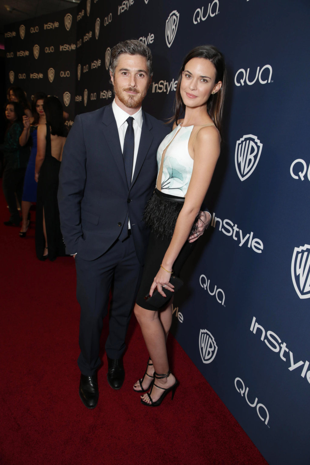Odette-Annable-002