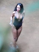 Rihanna-366