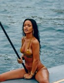 Rihanna-529