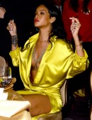 Rihanna-662