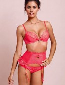 Sara-Sampaio-VSP-2014-9