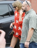 Taylor-Swift-543