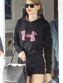 Taylor Swift leaving the gym in Beverly Hills