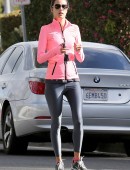 Alessandra-Ambrosio-105