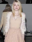 Dakota-Fanning-204