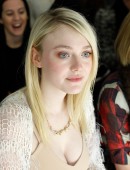 Dakota-Fanning-212