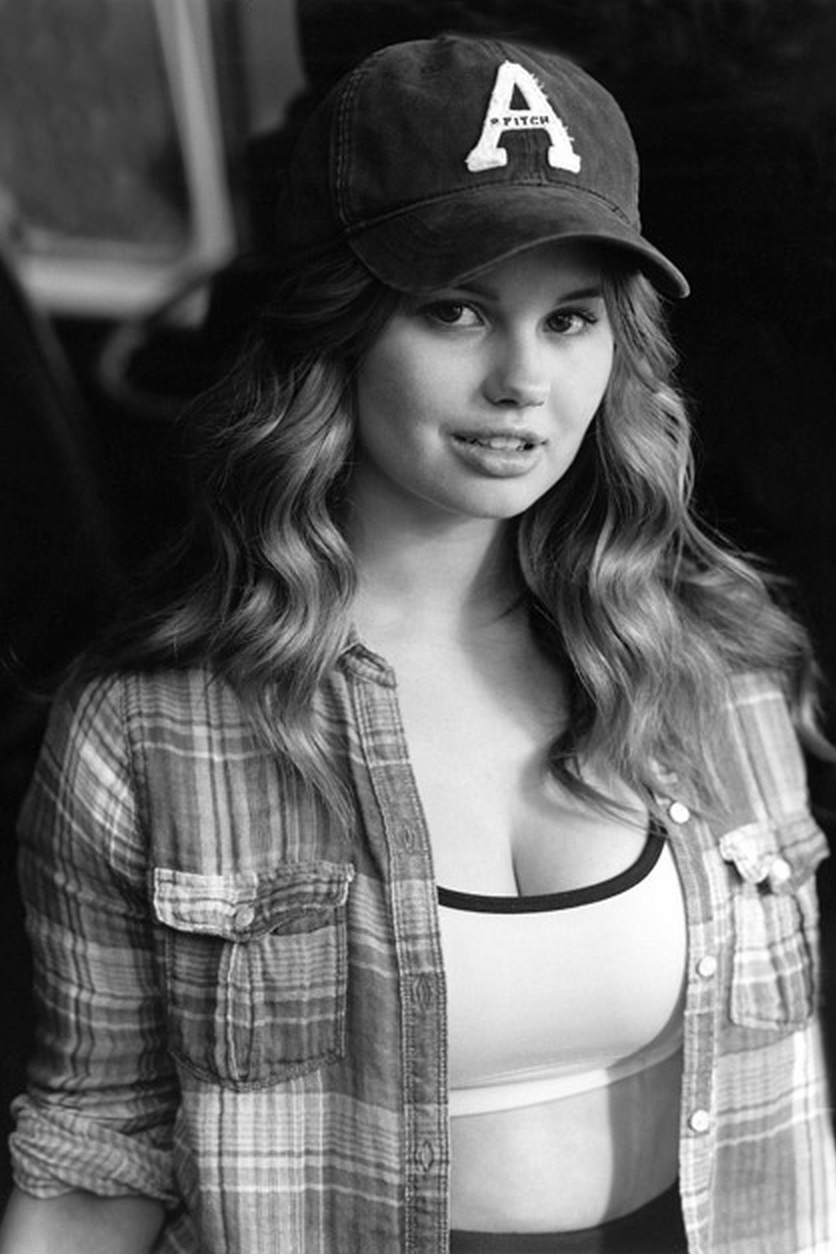Debby-Ryan-1