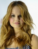 Debby-Ryan-and-Taylor-Spreitler-2