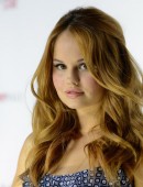 Debby-Ryan-and-Taylor-Spreitler-3