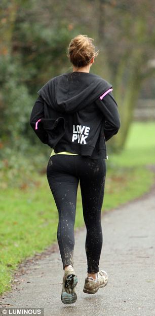 Ferne-McCann-12
