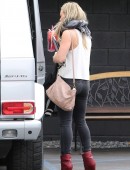 Hilary-Duff-876