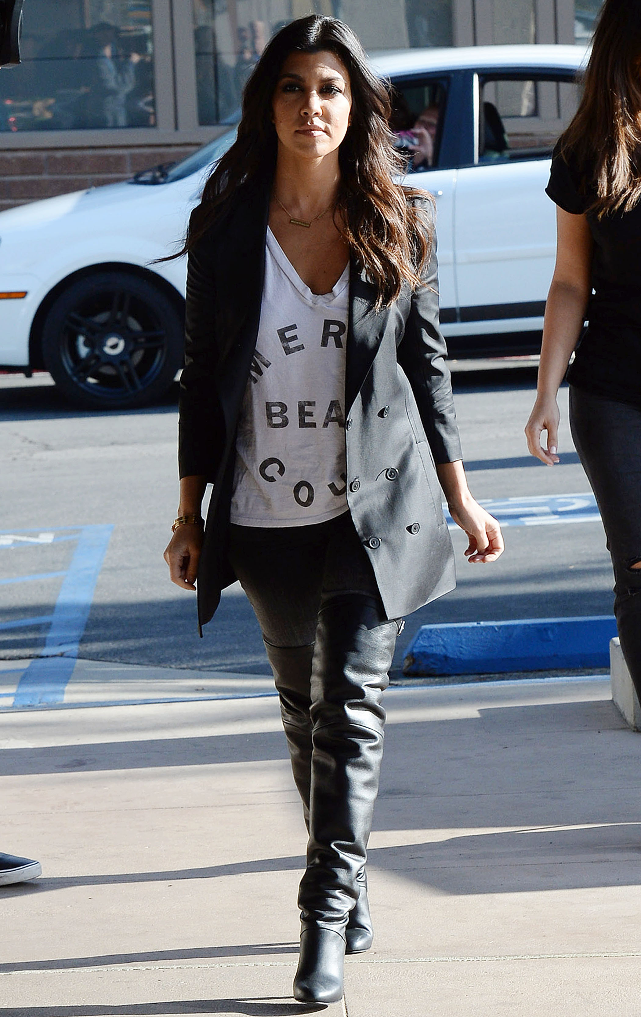 Kardashian's Khloe, Kourtney and Kim filming Keep up with the Kardashians in Los Angeles