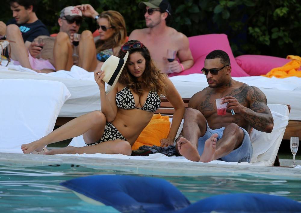 Kelly-Brook-11