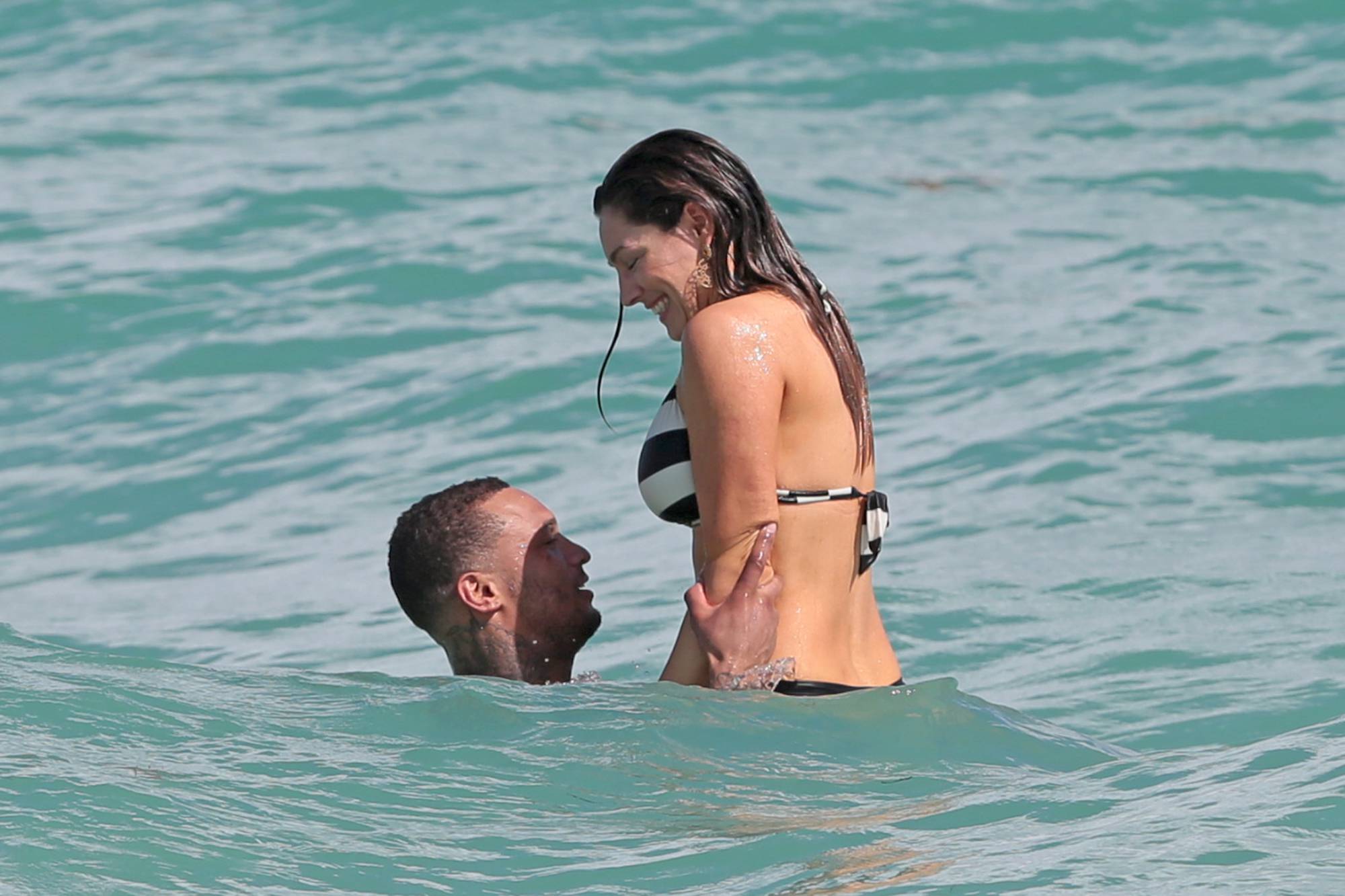 Kelly-Brook-21