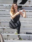 Kelly-Brook-260