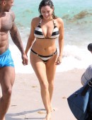 Kelly-Brook-32