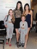 Kylie-Jenner-and-Kendall-Jenner-Madden-Girl-Collection-2