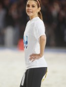Maria-Menounos-21