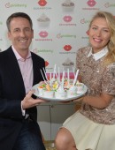 Maria-Sharapova-Pinkberry-LA-11