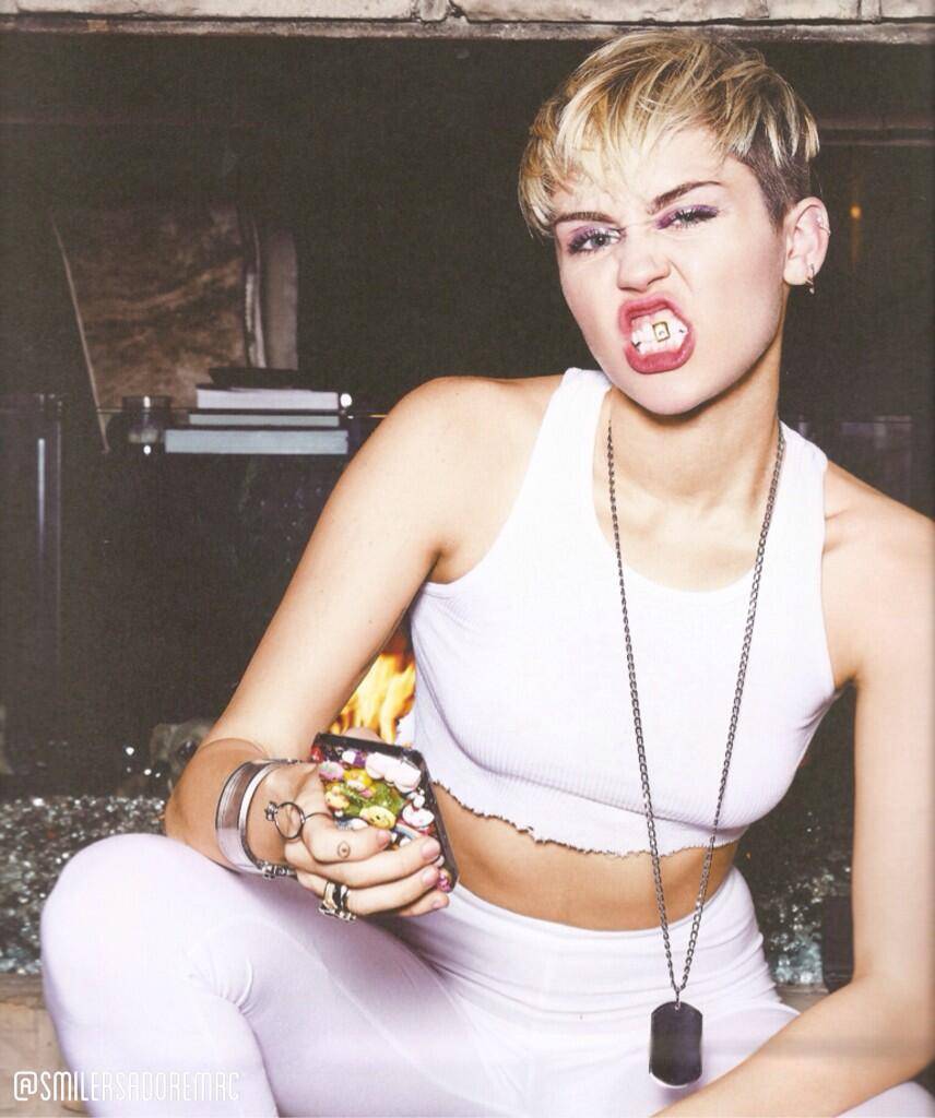 Miley-Cyrus-474