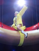 Miley-Cyrus-on-Bangerz-Tour-in-Anaheim-15