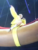 Miley-Cyrus-on-Bangerz-Tour-in-Anaheim-16