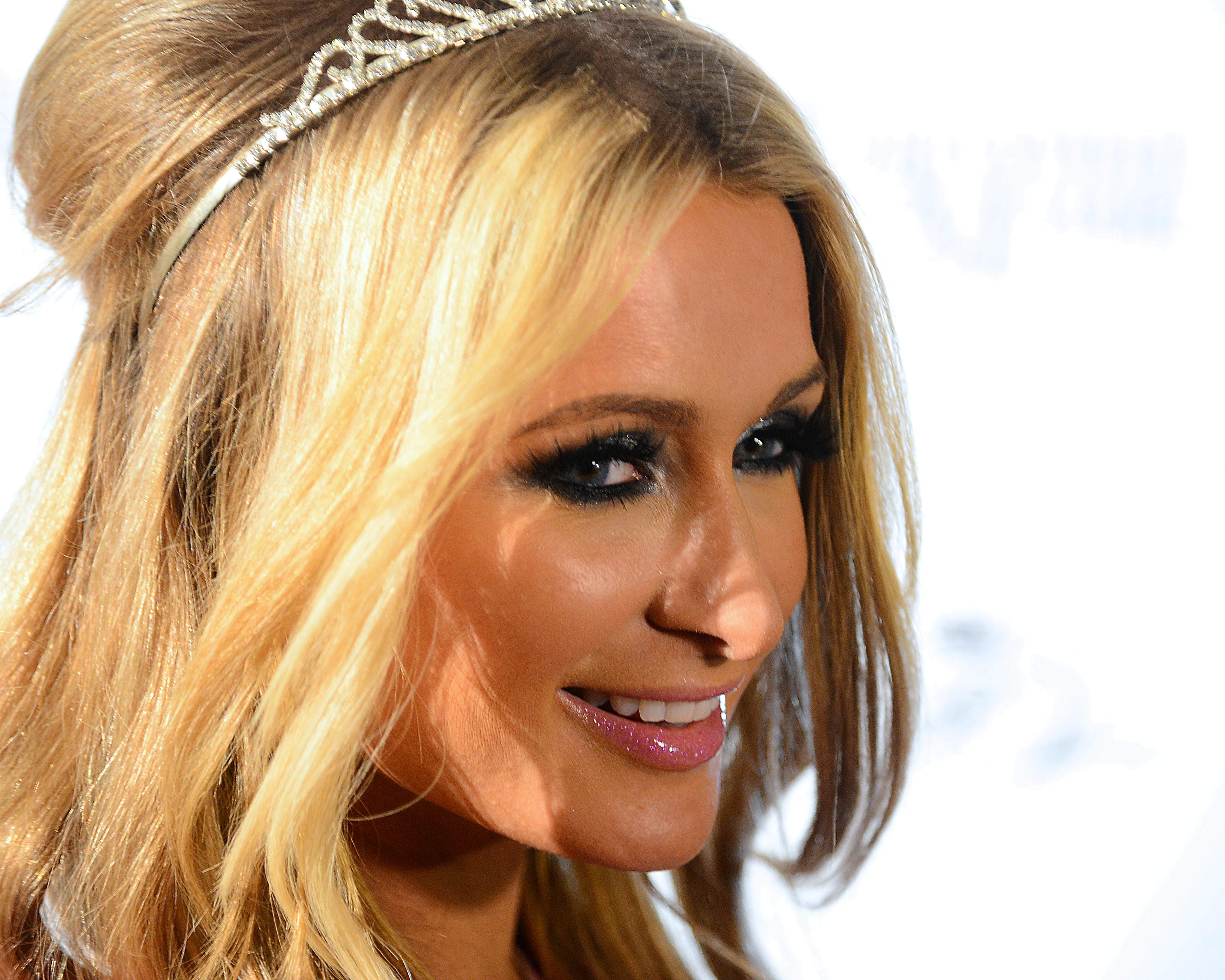 Paris-Hilton-Birthday-9