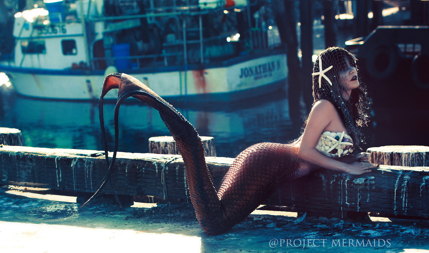 Vanessa-Hudgens-Project-Mermaids-2014-3