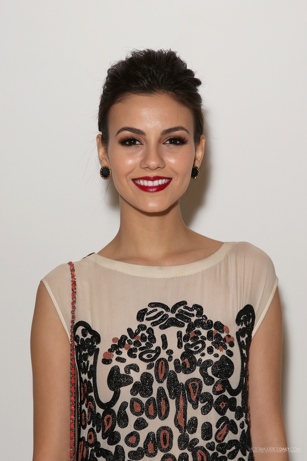 Victoria-Justice-3