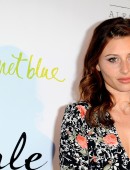 Aly-Michalka-210