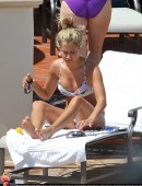 Ashley-Tisdale-4