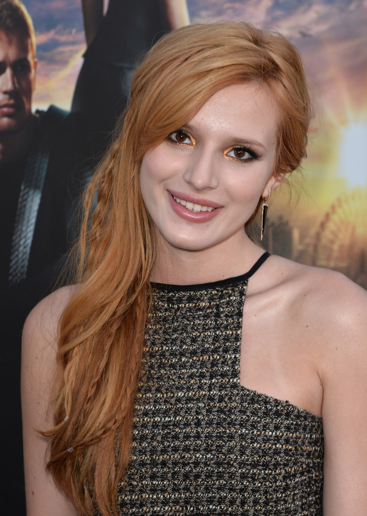 Bella-Thorne-and-Claudia-Lee-at-Divergent-Premiere-LA-3