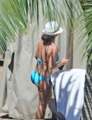 Britney-Spears-Bikini-Hawaii-2