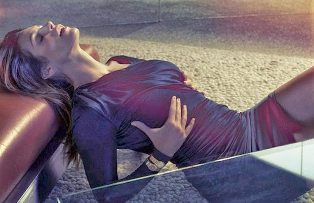 Cindy-Crawford-Omega-Watch-Campaign-SS14-4