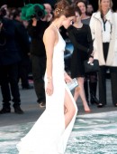 Emma-Watson-Noah-8