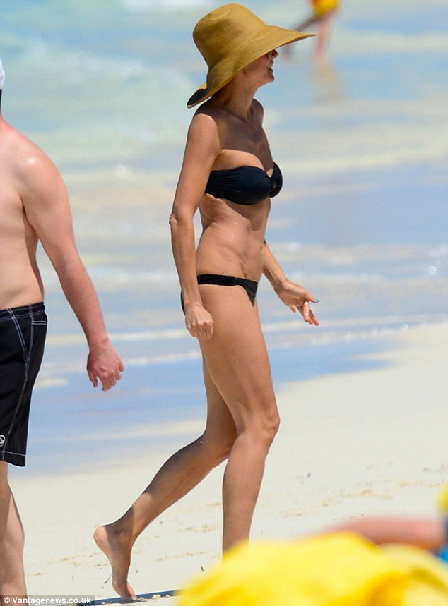 Heidi-Klum-Bikini-5